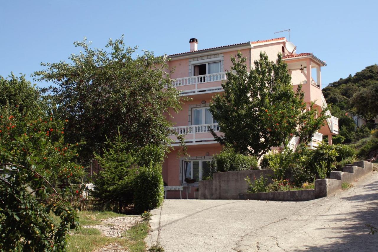 Apartments With A Parking Space Kampor, Rab - 5029 Exterior foto